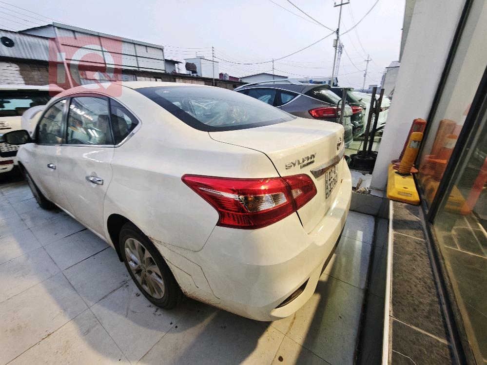 نیسان سیلفی